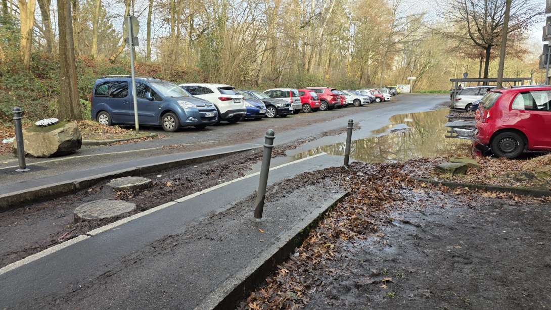 Bild zu gemeldetem Anliegen vom *2025-12-04 21:16:07