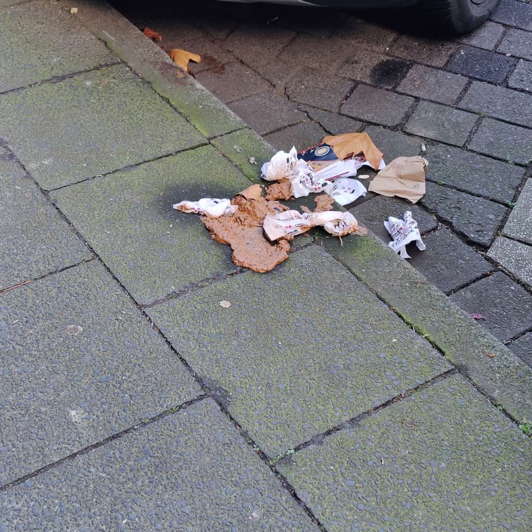 Bild zu gemeldetem Anliegen vom *2025-12-30 14:17:14