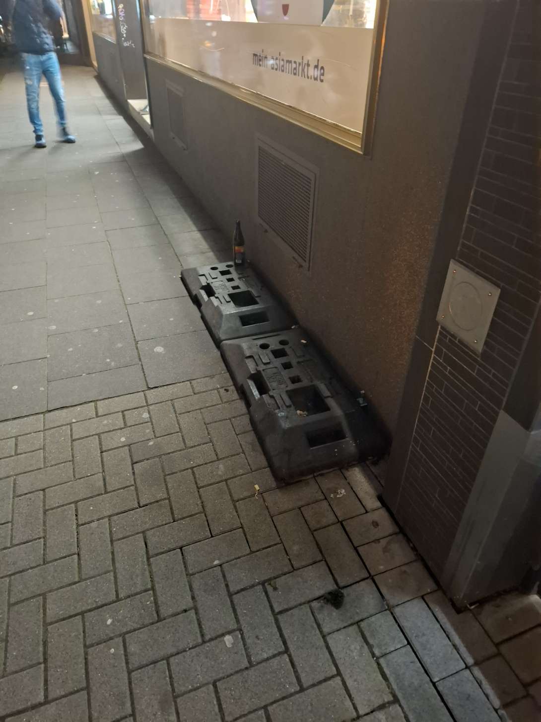 Bild zu gemeldetem Anliegen vom *2025-12-23 14:30:05