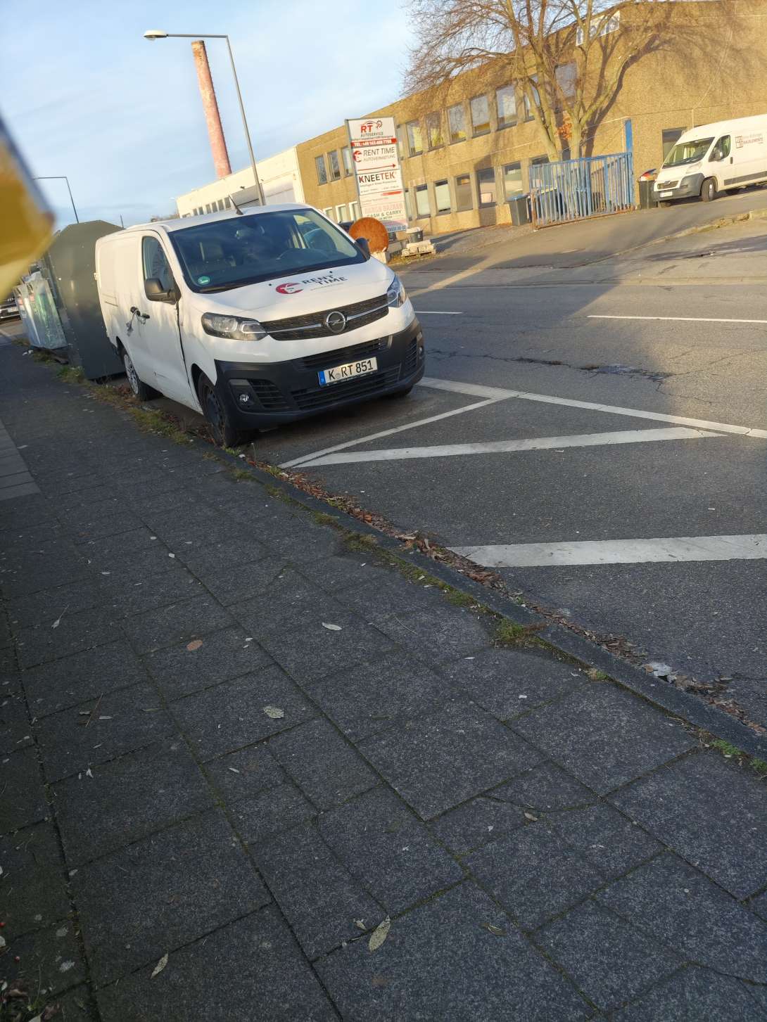 Bild zu gemeldetem Anliegen vom *2025-12-01 12:32:30