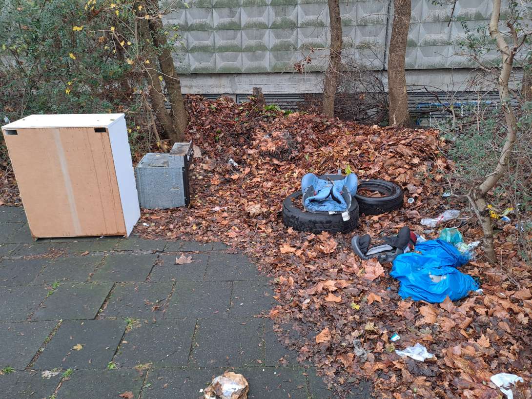 Bild zu gemeldetem Anliegen vom *2025-12-06 09:27:37