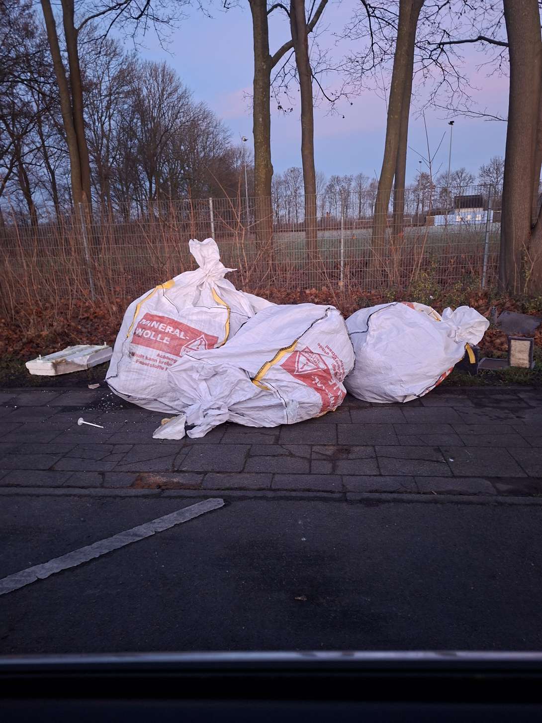 Bild zu gemeldetem Anliegen vom *2025-12-22 08:16:26