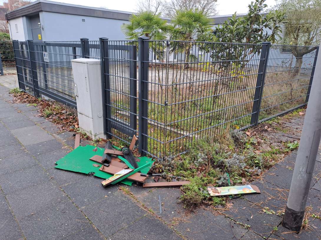 Bild zu gemeldetem Anliegen vom *2025-12-06 11:51:06