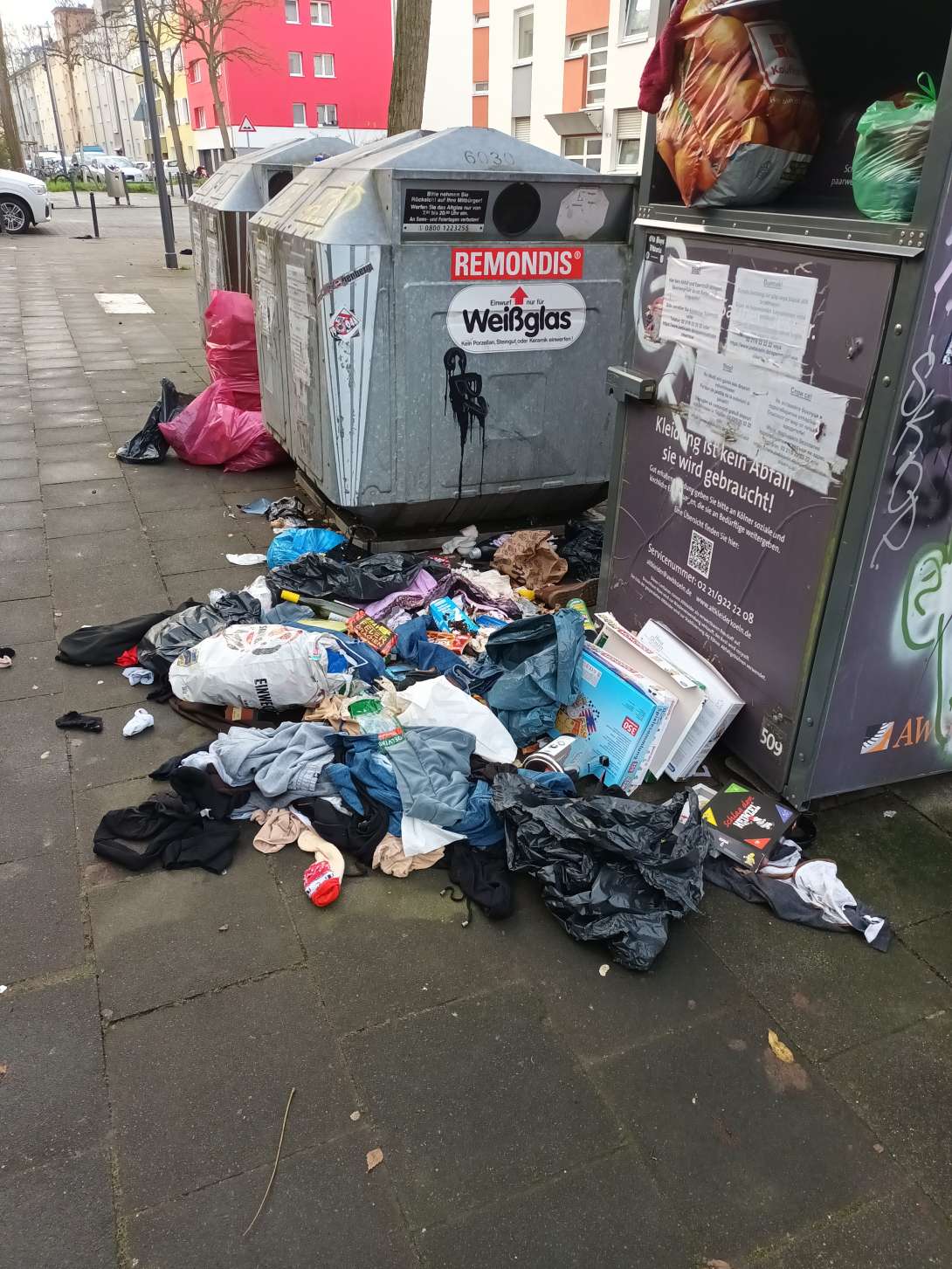 Bild zu gemeldetem Anliegen vom *2025-12-22 11:09:16