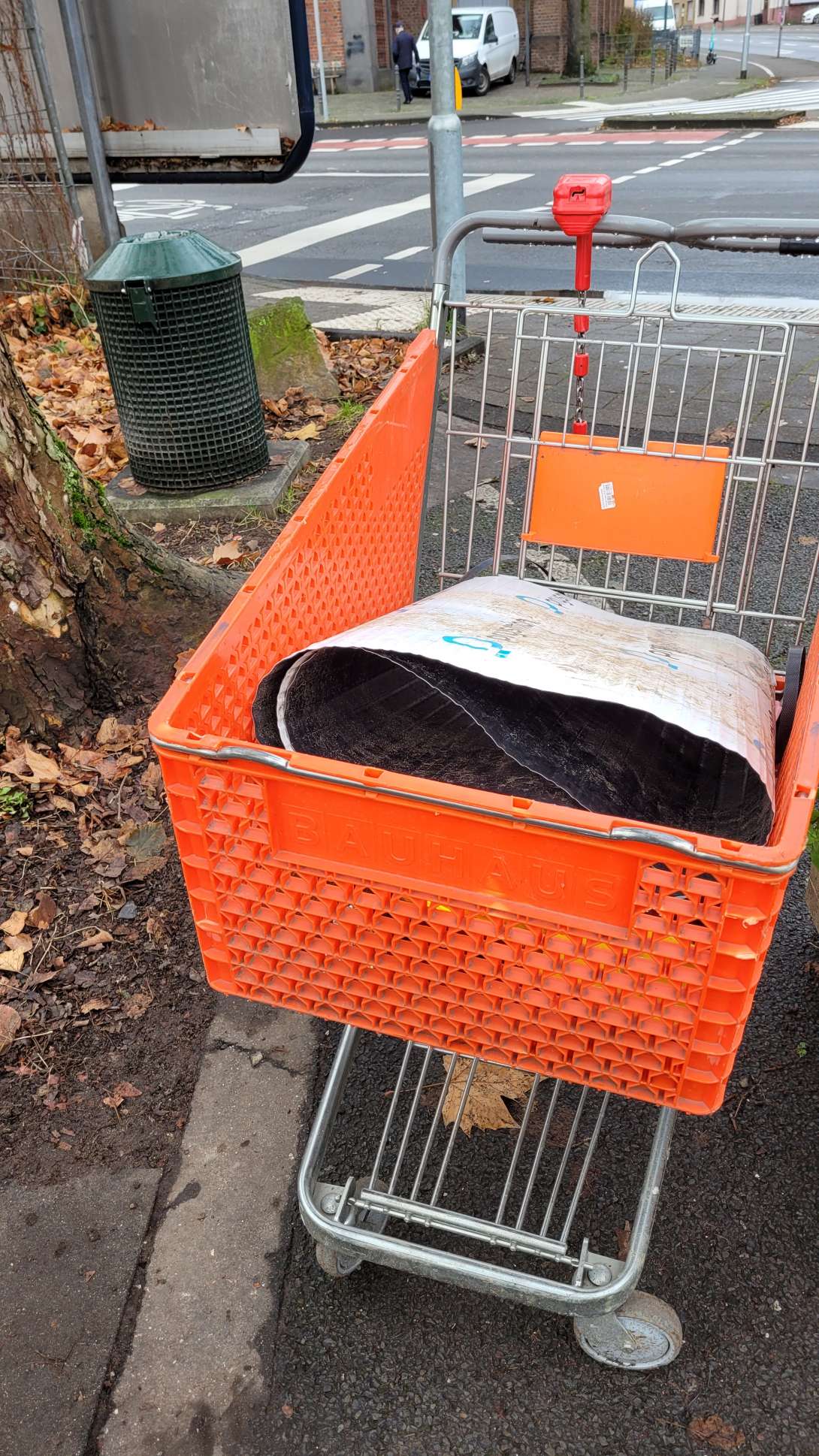 Bild zu gemeldetem Anliegen vom *2025-12-03 11:15:59