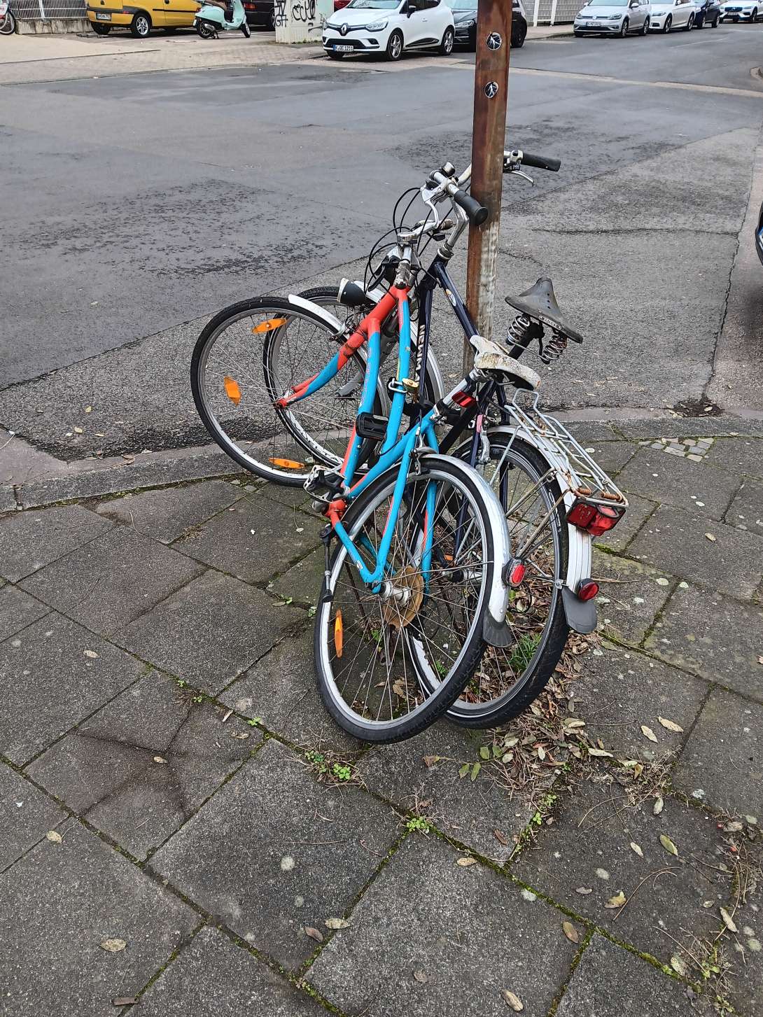 Bild zu gemeldetem Anliegen vom *2025-12-15 22:31:37