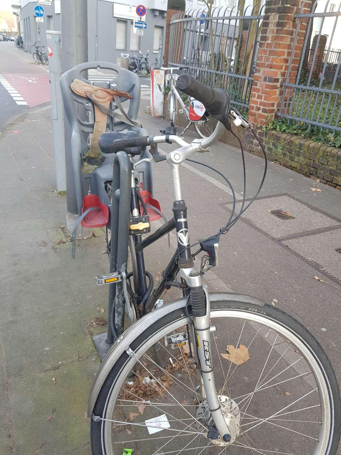 Bild zu gemeldetem Anliegen vom *2025-12-27 12:28:33