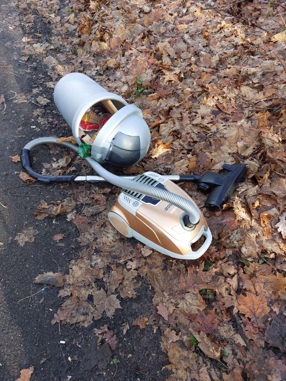 Bild zu gemeldetem Anliegen vom *2025-12-30 12:47:02