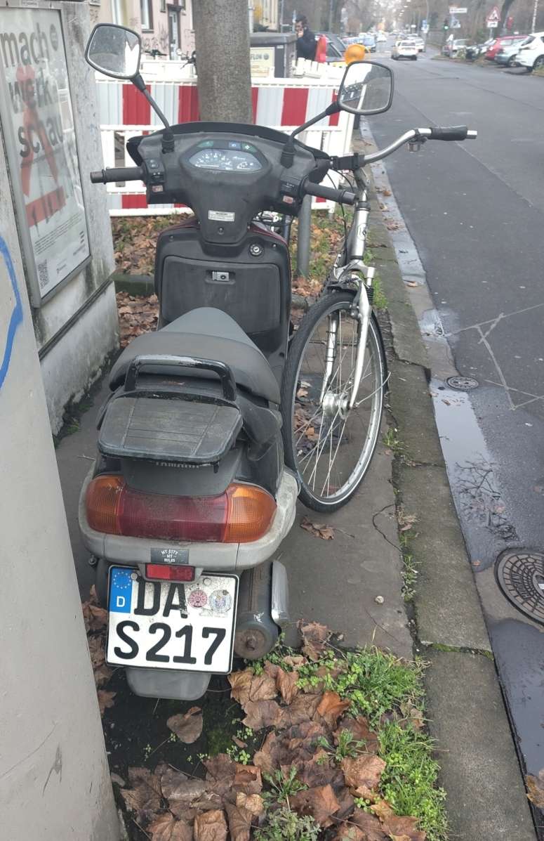 Bild zu gemeldetem Anliegen vom *2025-12-05 15:31:24