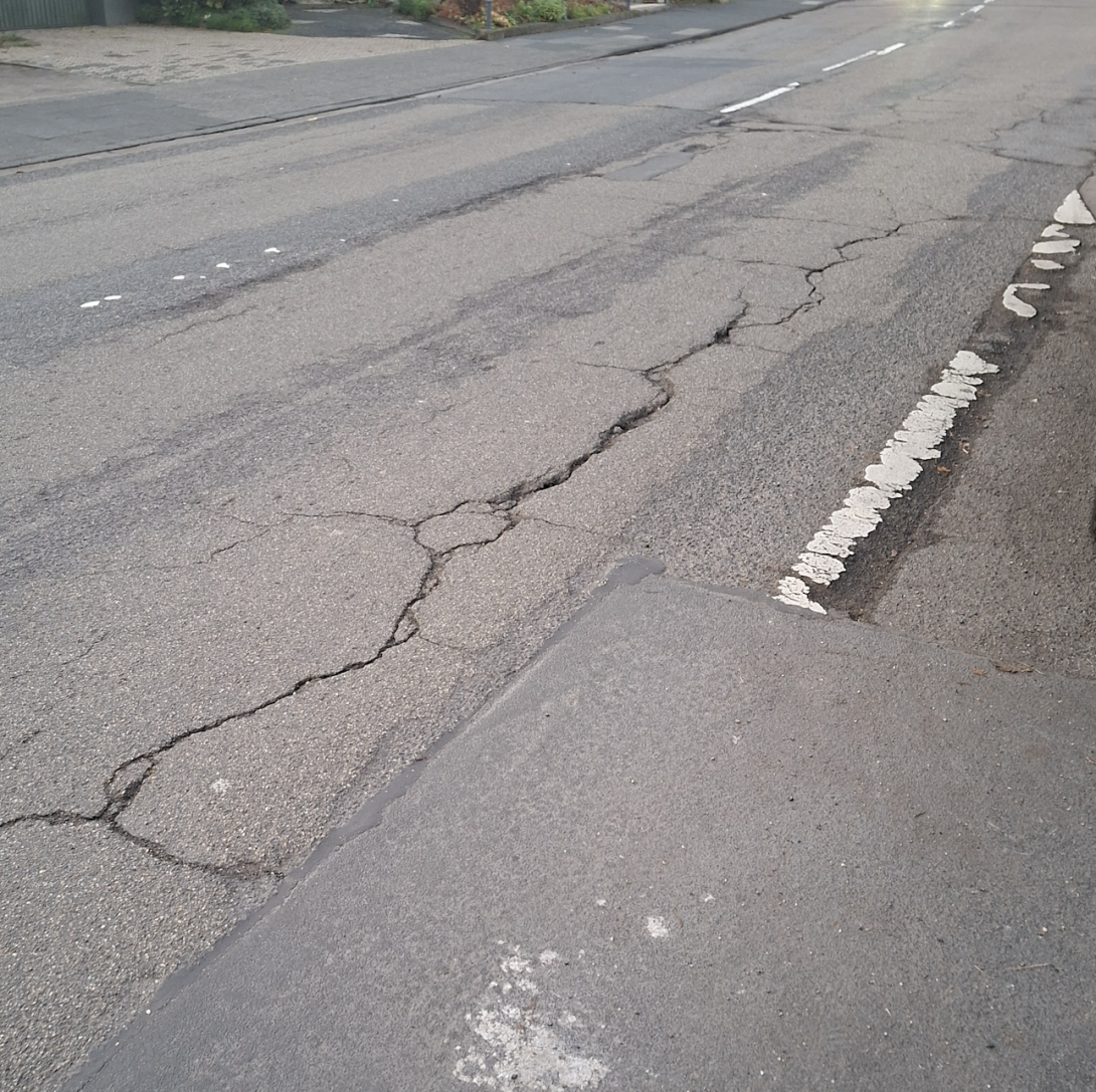 Bild zu gemeldetem Anliegen vom *2025-12-14 19:36:33