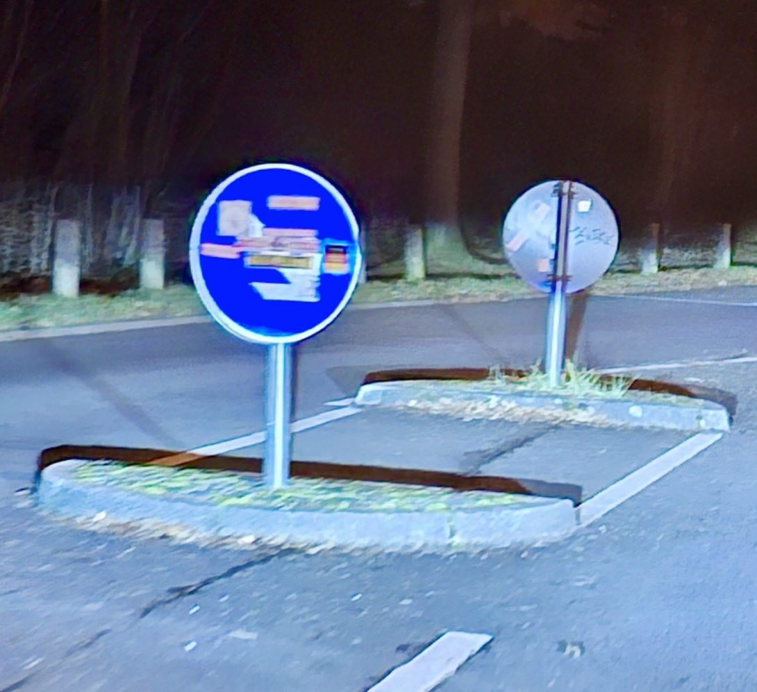 Bild zu gemeldetem Anliegen vom *2025-12-29 01:53:40