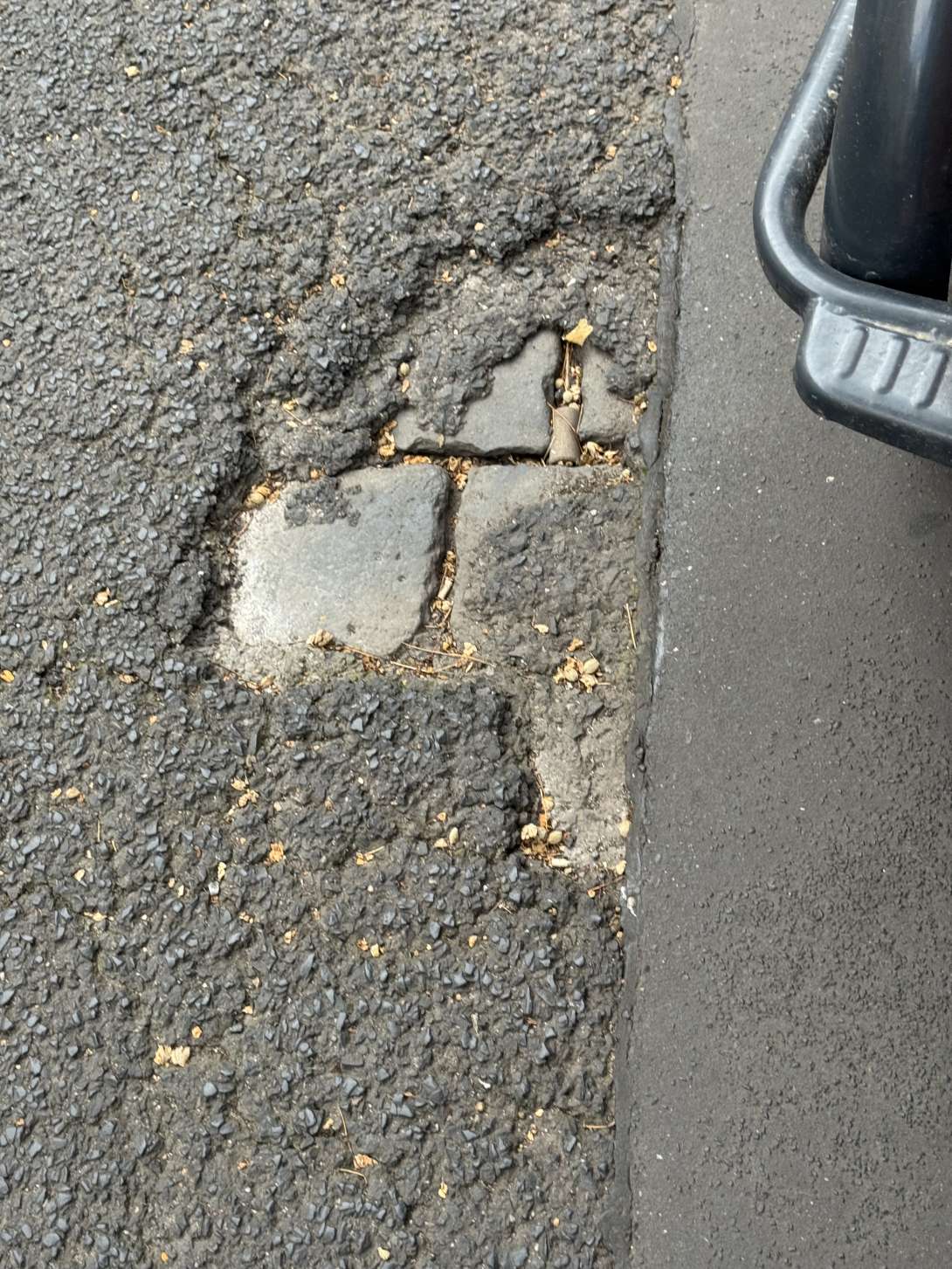 Bild zu gemeldetem Anliegen vom *2025-12-02 21:47:07