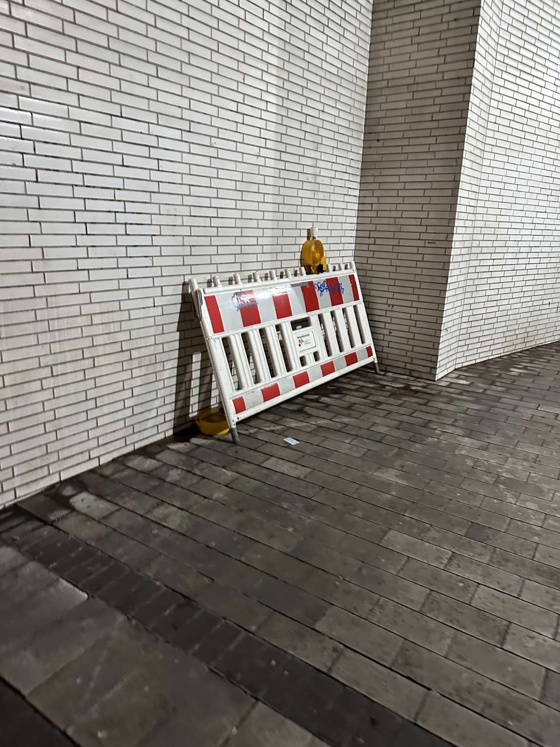 Bild zu gemeldetem Anliegen vom *2025-12-07 14:14:02