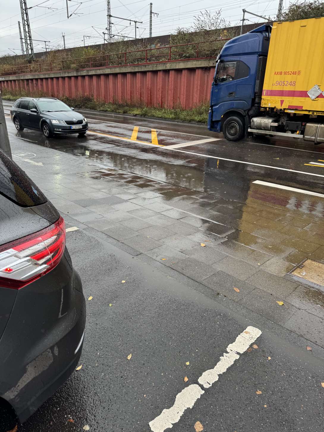 Bild zu gemeldetem Anliegen vom *2025-12-02 11:11:07