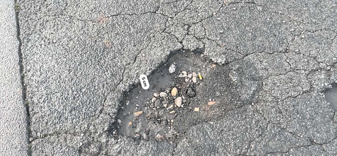 Bild zu gemeldetem Anliegen vom *2025-12-12 13:33:43