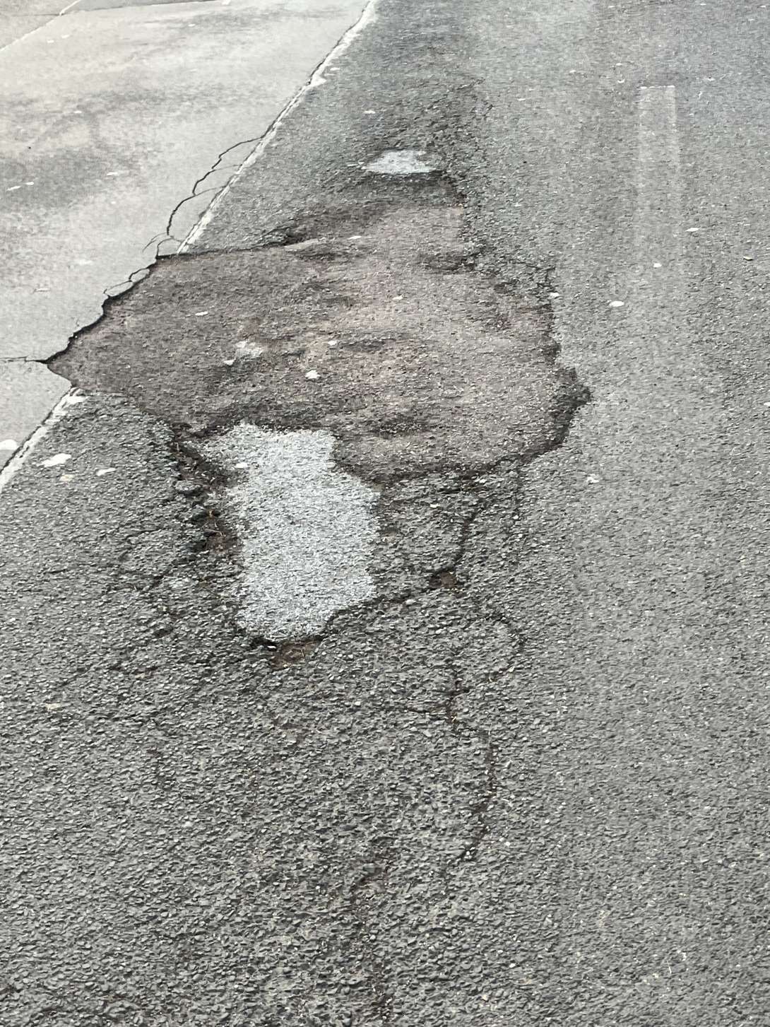 Bild zu gemeldetem Anliegen vom *2025-12-16 14:31:29