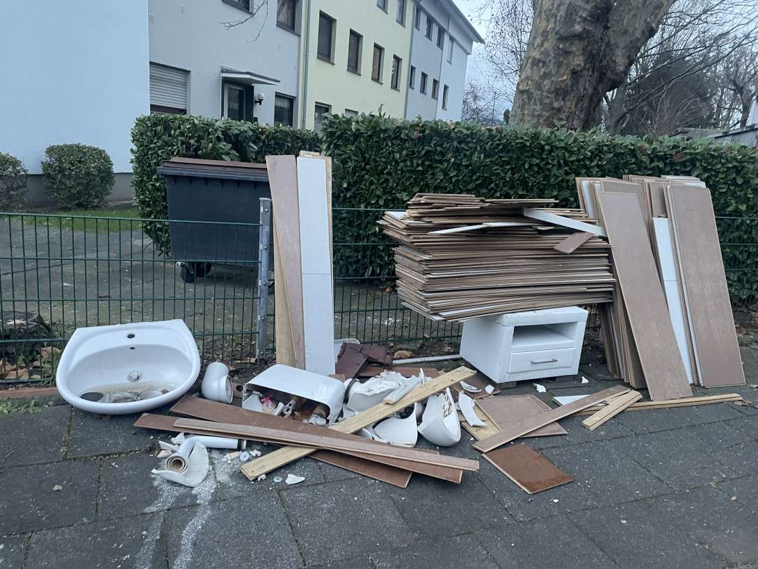 Bild zu gemeldetem Anliegen vom *2025-12-24 17:16:34