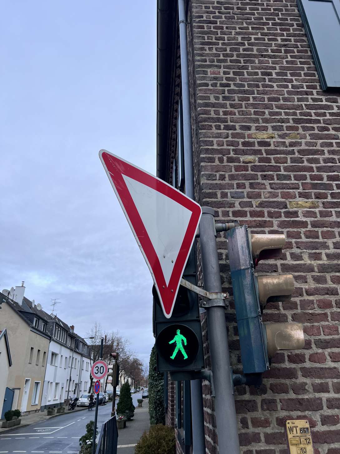 Bild zu gemeldetem Anliegen vom *2025-12-07 12:28:54