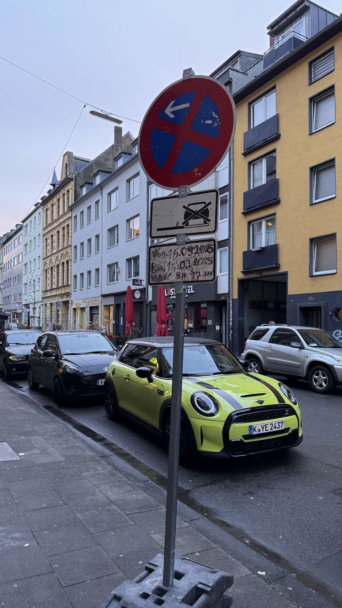 Bild zu gemeldetem Anliegen vom *2025-12-09 08:44:15