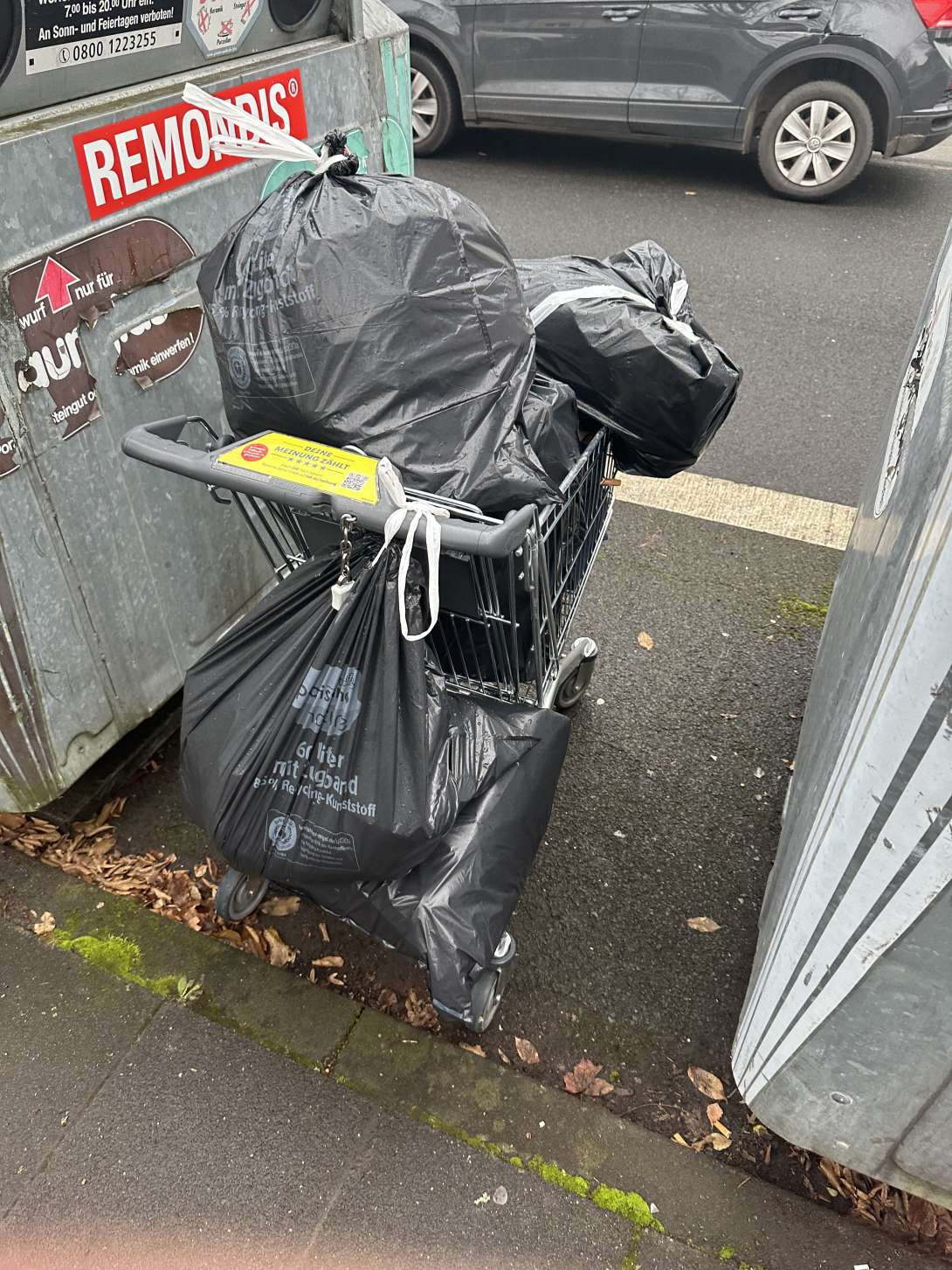 Bild zu gemeldetem Anliegen vom *2025-12-07 14:58:50