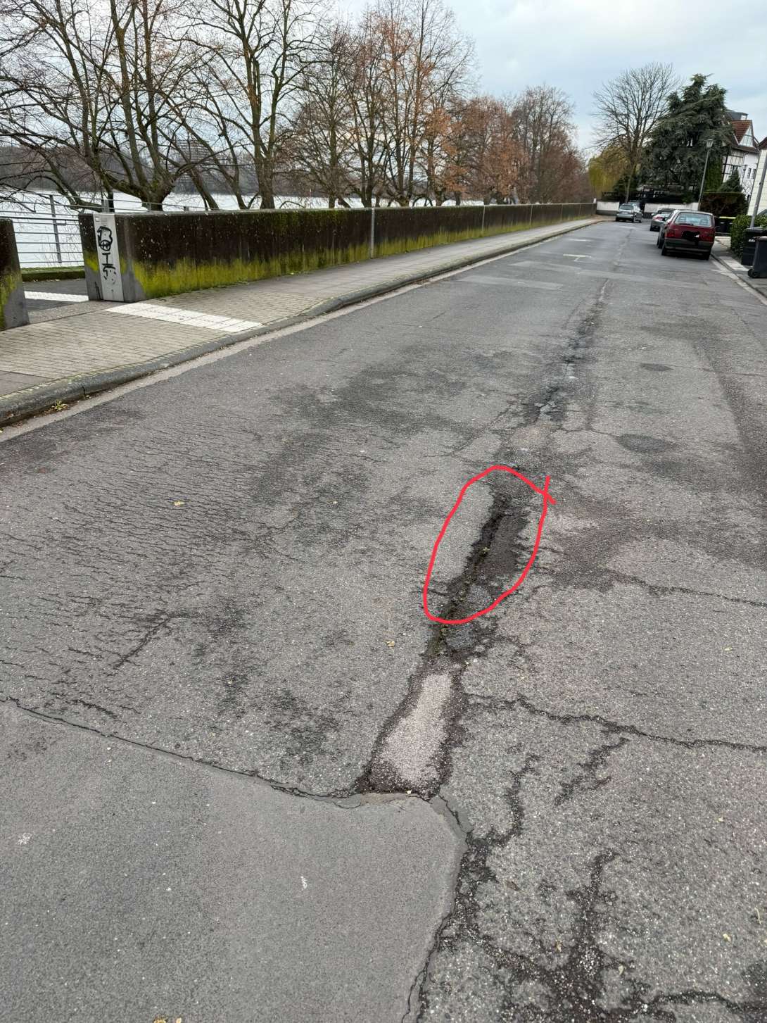 Bild zu gemeldetem Anliegen vom *2025-12-04 21:13:57