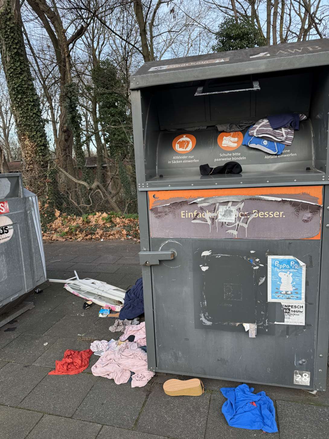 Bild zu gemeldetem Anliegen vom *2025-12-16 12:57:41