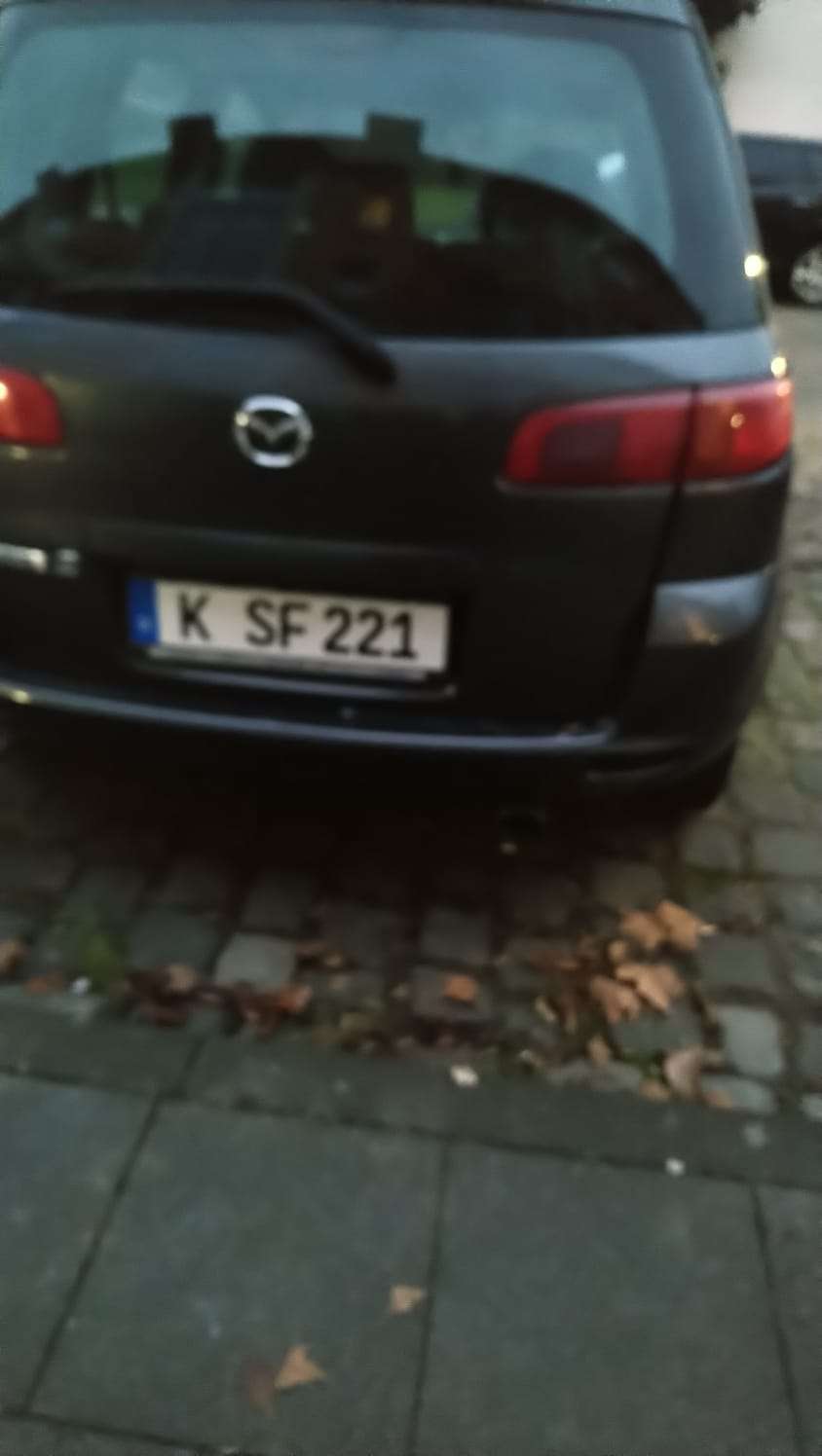 Bild zu gemeldetem Anliegen vom *2025-12-19 06:38:08