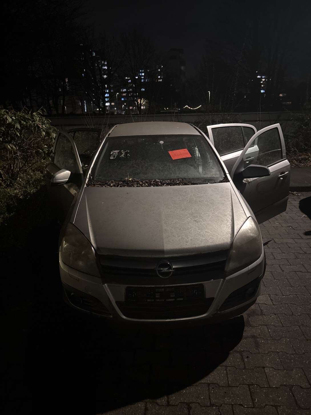 Bild zu gemeldetem Anliegen vom *2025-12-16 15:34:01